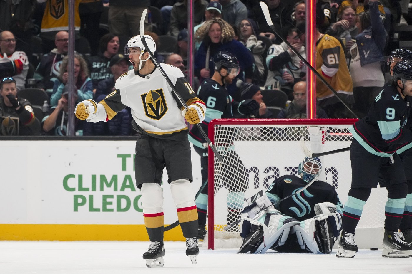 McCann scores in OT as Kraken beat Golden Knights 4-3 | iNFOnews.ca