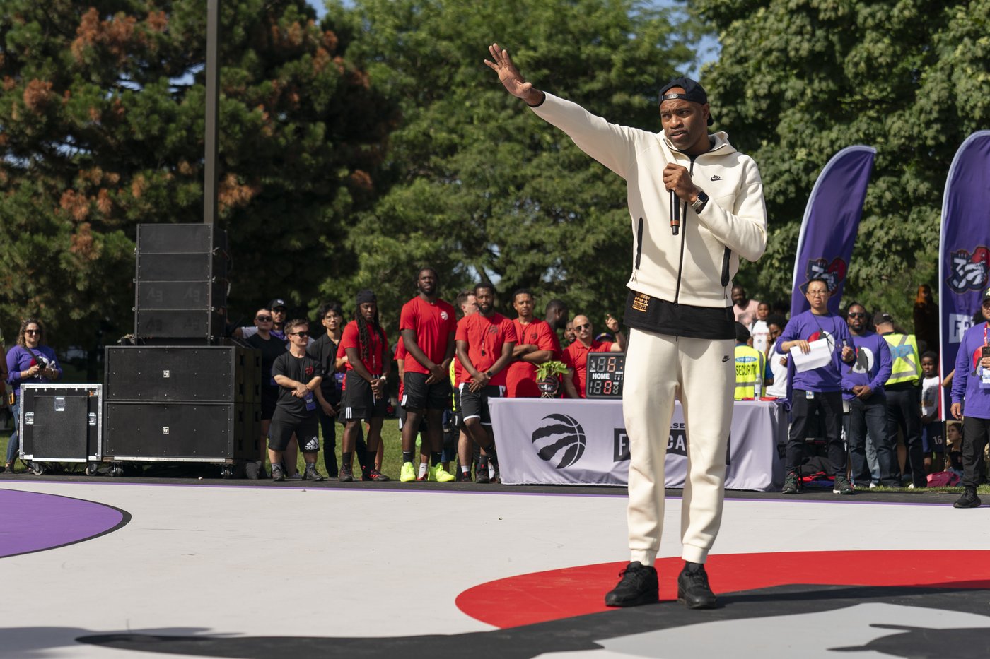Toronto Raptors confirm plans to retire Vince Carter's No. 15 in November | iNFOnews.ca Toronto Raptors confirm plans to retire Vince Carter's No. 15 in November | iNFOnews.ca