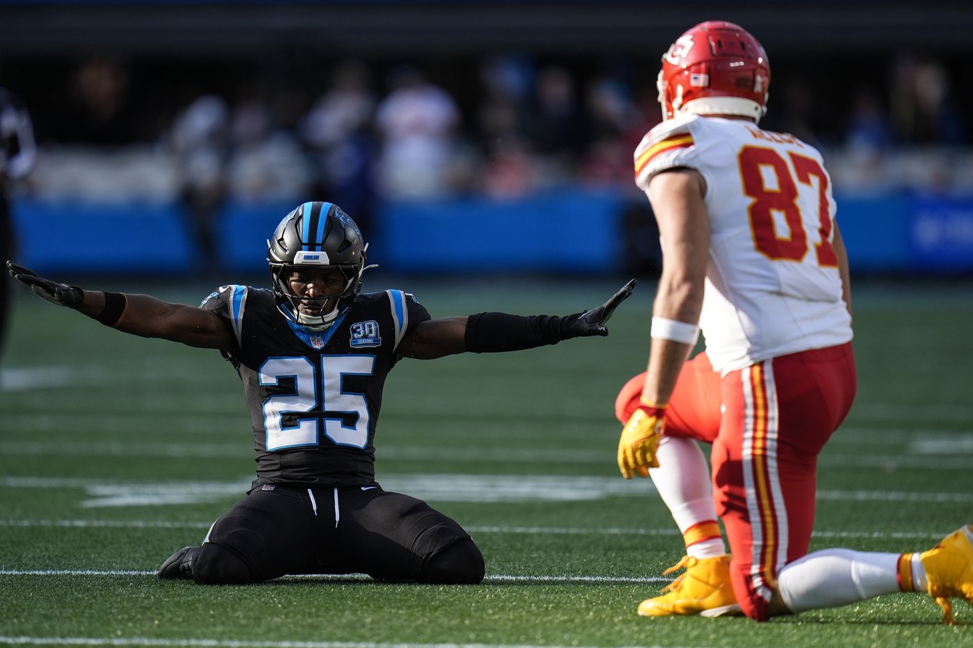 Patrick Mahomes and Chiefs win at the buzzer again, topping Panthers 30-27 on Shrader's field goal | iNFOnews.ca Patrick Mahomes and Chiefs win at the buzzer again, topping Panthers 30-27 on Shrader's field goal | iNFOnews.ca