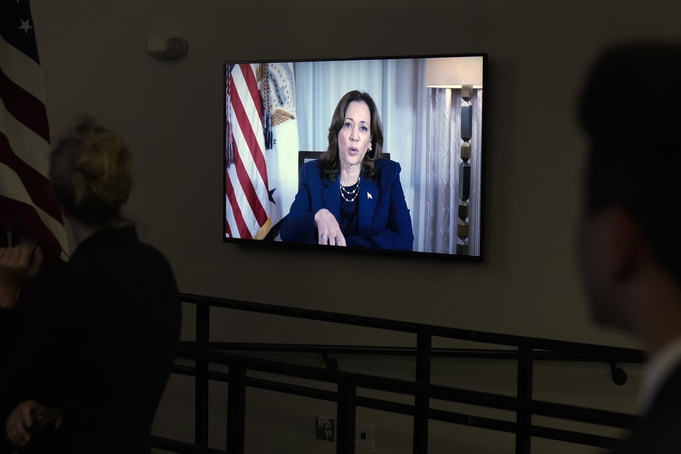 Trump lashes out at Harris and 'The View' co-hosts, as Hurricane Milton makes landfall | iNFOnews.ca Trump lashes out at Harris and 'The View' co-hosts, as Hurricane Milton makes landfall | iNFOnews.ca