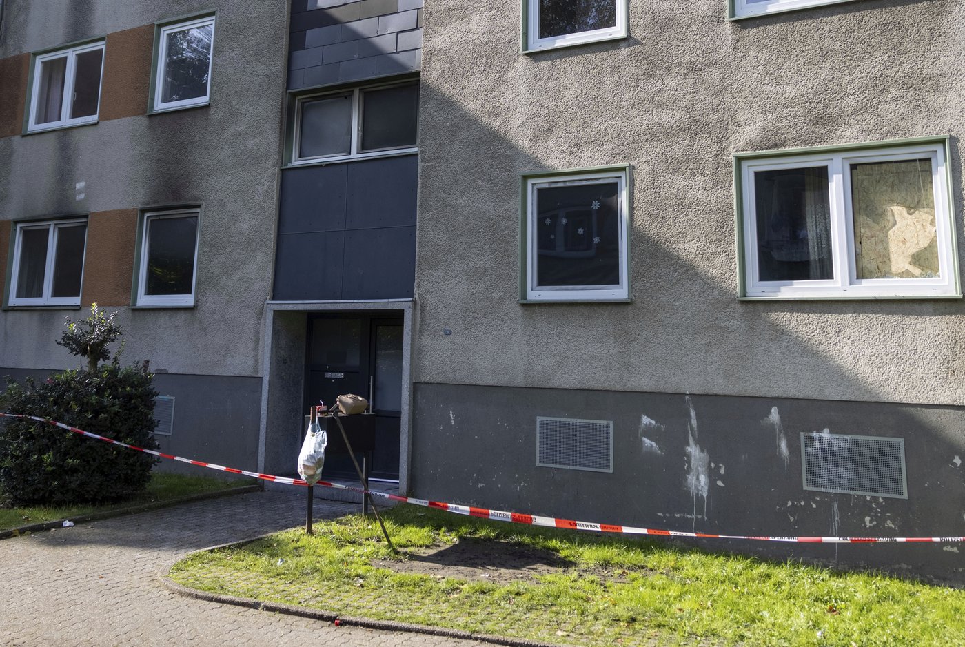 Suspect arrested after allegedly setting fires and driving into shops in Germany | iNFOnews.ca Suspect arrested after allegedly setting fires and driving into shops in Germany | iNFOnews.ca