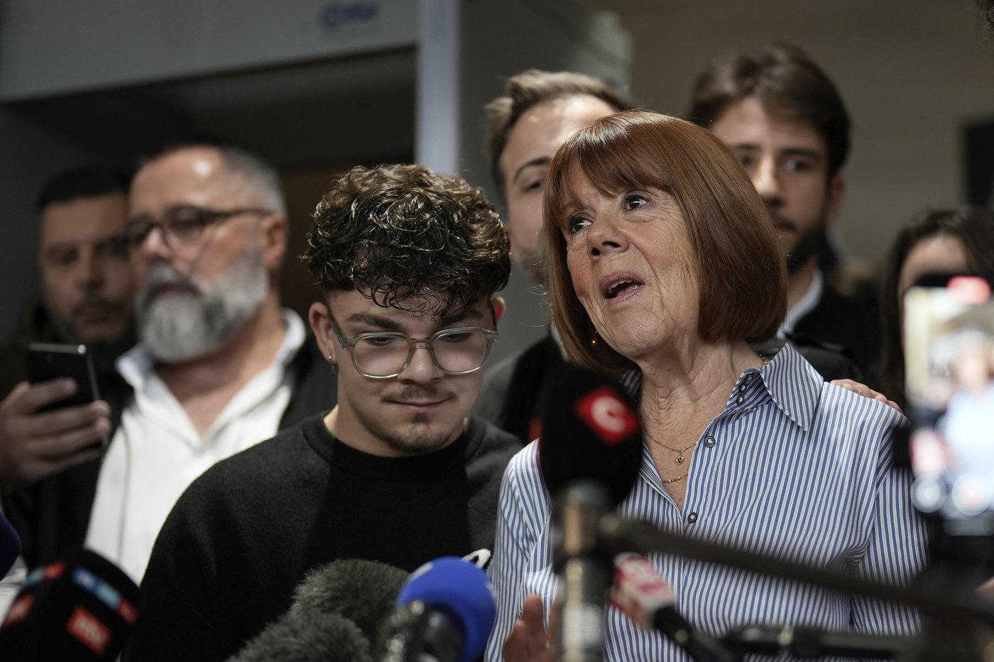 Gisèle Pelicot thanks backers after her ex-husband and his co-defendants are convicted in rape trial | iNFOnews.ca