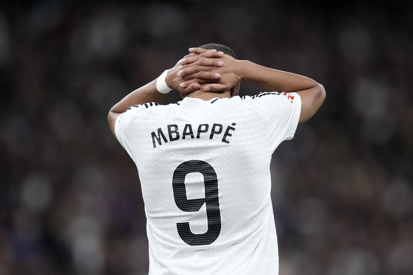 Lewandowski and Yamal spoil Mbappé’s first clasico as Barcelona routs Real Madrid 4-0 | iNFOnews.ca