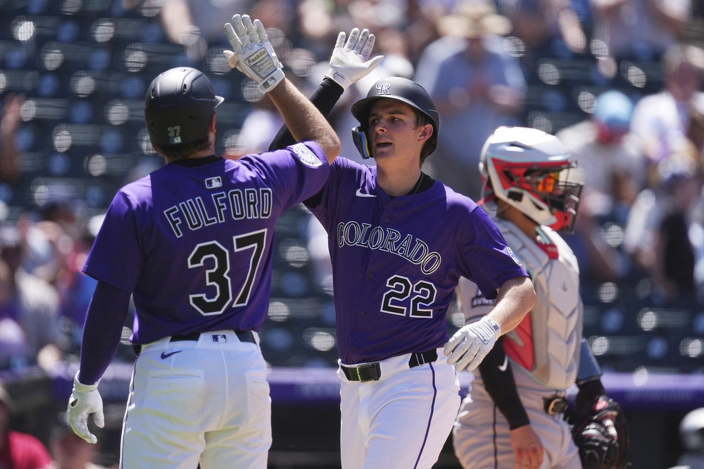 Mickey Moniak's 3-run homer helps MLB-worst Rockies avoid sweep with 4-2 win over D-backs | iNFOnews.ca