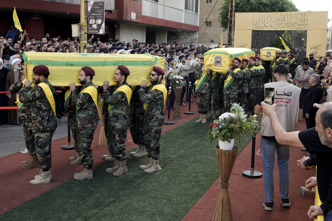 Israel-Hamas war latest: Israel claims death of Hezbollah commander as Beirut toll rises | iNFOnews.ca Israel-Hamas war latest: Israel claims death of Hezbollah commander as Beirut toll rises | iNFOnews.ca