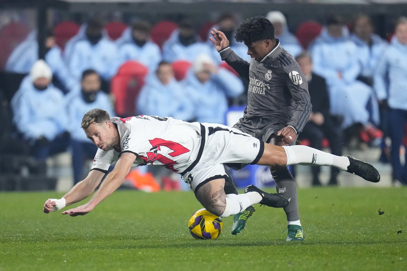 Real Madrid held to high-scoring draw at Rayo Vallecano in La Liga | iNFOnews.ca