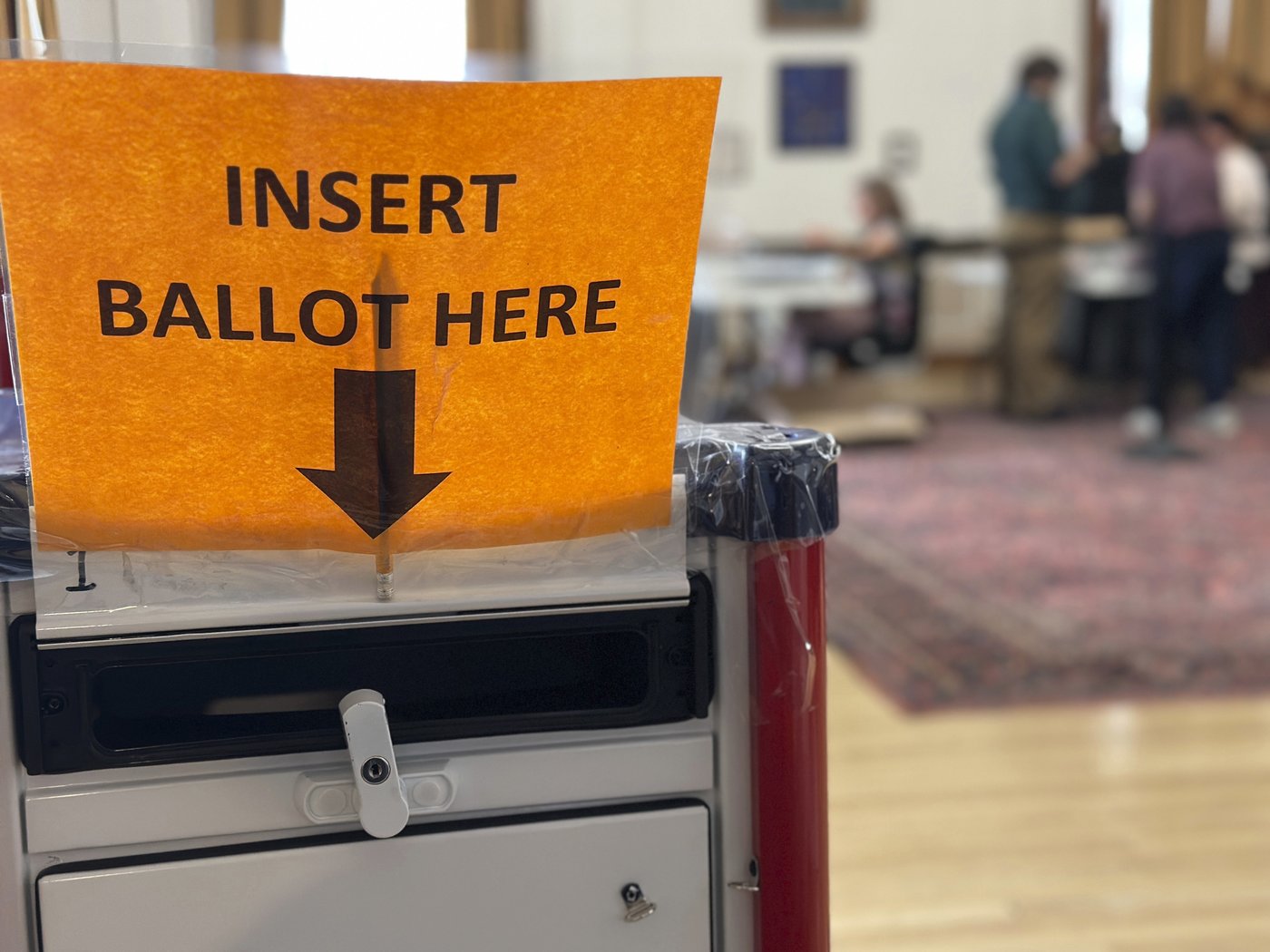 Independent Sen. Angus King turns back 3 challengers to win in Maine | iNFOnews.ca Independent Sen. Angus King turns back 3 challengers to win in Maine | iNFOnews.ca