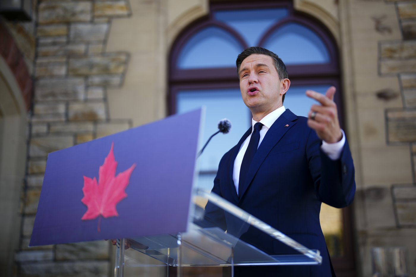 Poilievre calls on Carney to keep federal deficit under $42B in coming budget | iNFOnews.ca