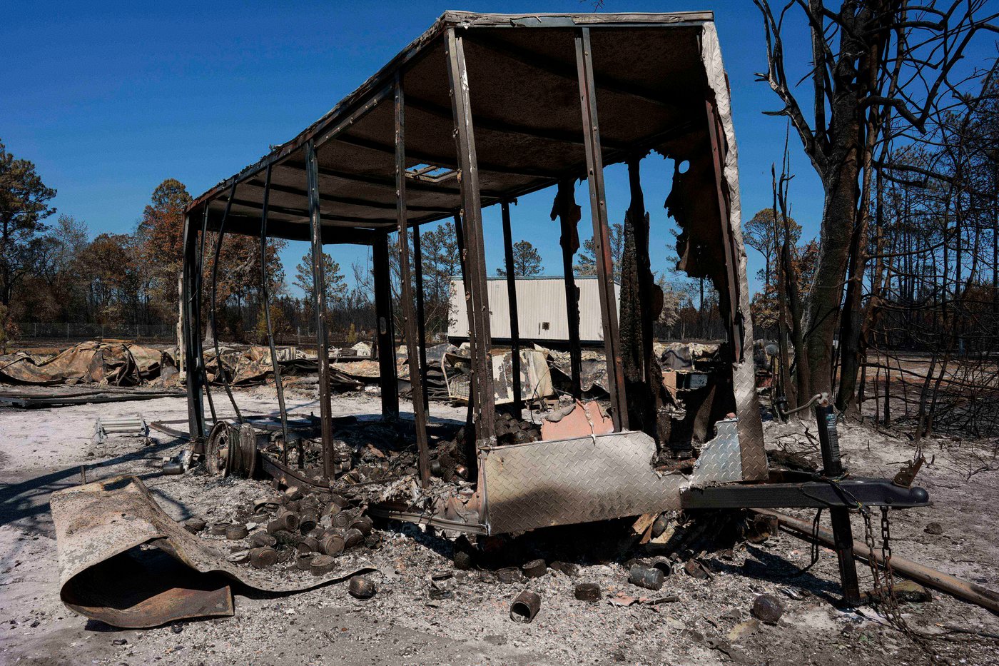 Debris from Hurricane Helene is helping fuel Georgia's wildfires | iNhome Debris from Hurricane Helene is helping fuel Georgia's wildfires | iNhome