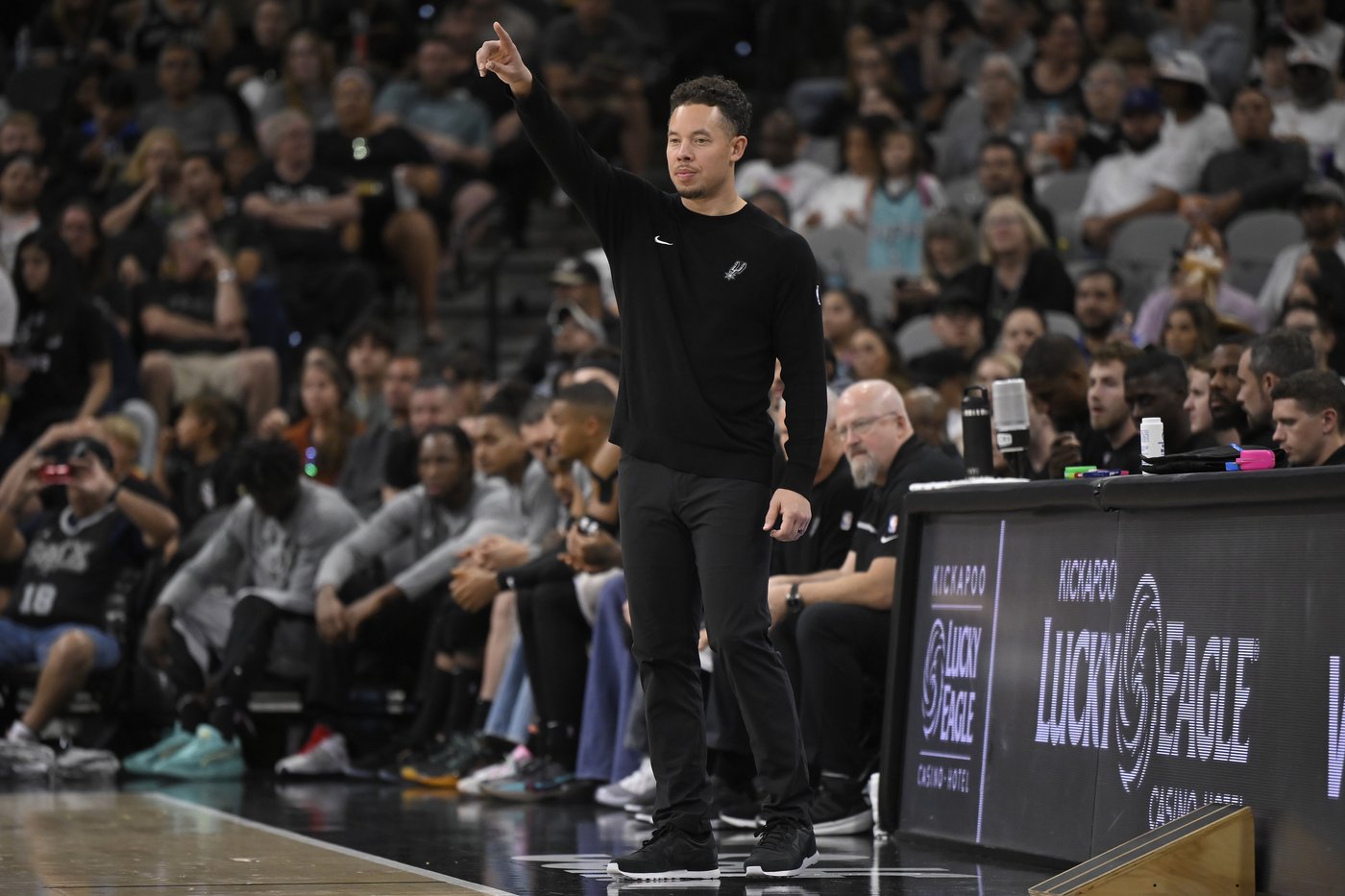 Jazz fend off Spurs 111-110 despite 24 points, 16 rebounds and 7 blocks from Wembanyama | iNFOnews.ca
