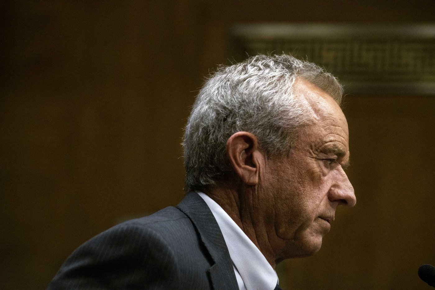 RFK Jr. says he'll stop collecting fees from HPV vaccine lawsuit, but other ethics questions remain | iNFOnews.ca