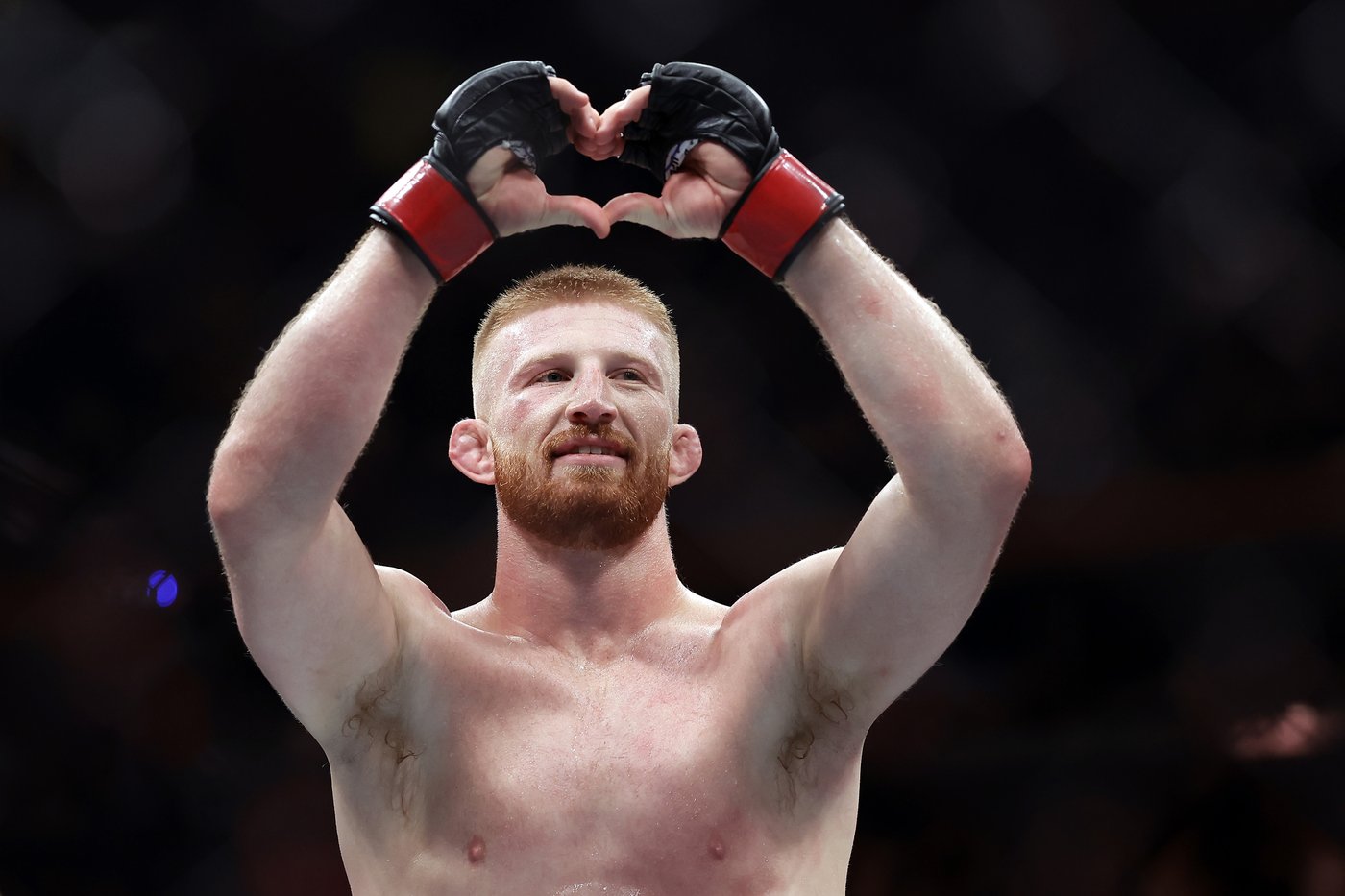 Jon Jones sends Stipe Miocic into retirement with decisive UFC heavyweight win in front of Trump | iNFOnews.ca