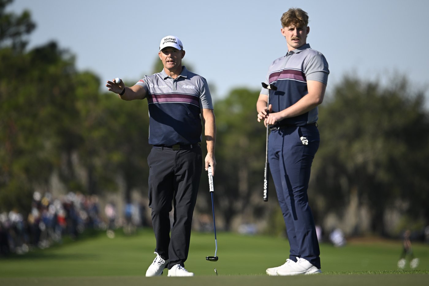 Tiger Woods and son Charlie share the lead at PNC Championship in Orlando | iNFOnews.ca Tiger Woods and son Charlie share the lead at PNC Championship in Orlando | iNFOnews.ca