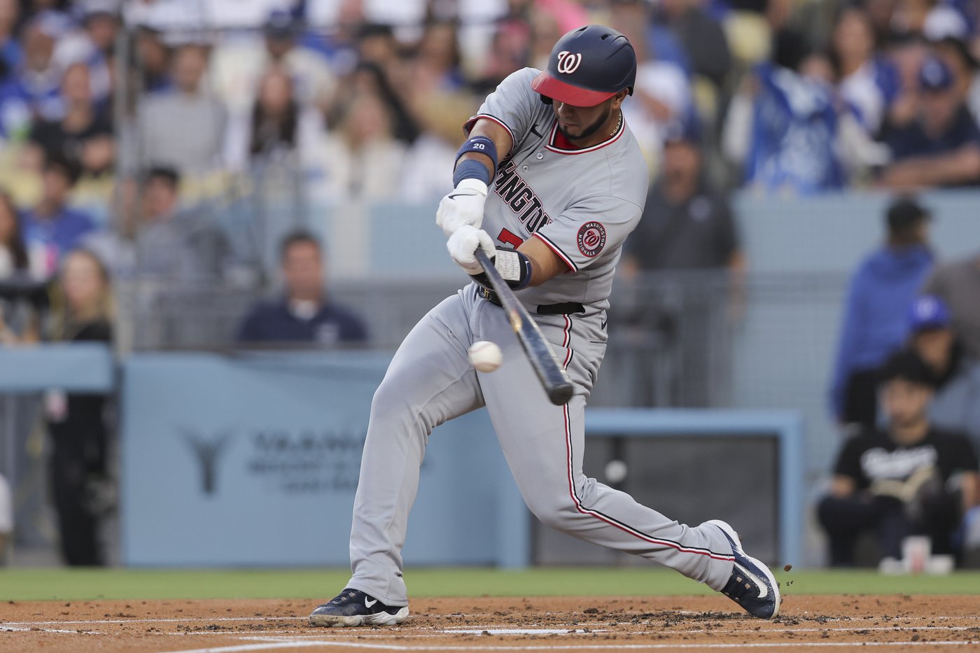 Nationals tap into their power game to defeat Dodgers 7-3 | iNFOnews.ca