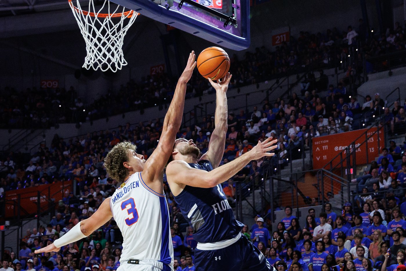 No. 3 Florida bounces back from season-opening loss and dominates North Florida 104-64 | iNFOnews.ca