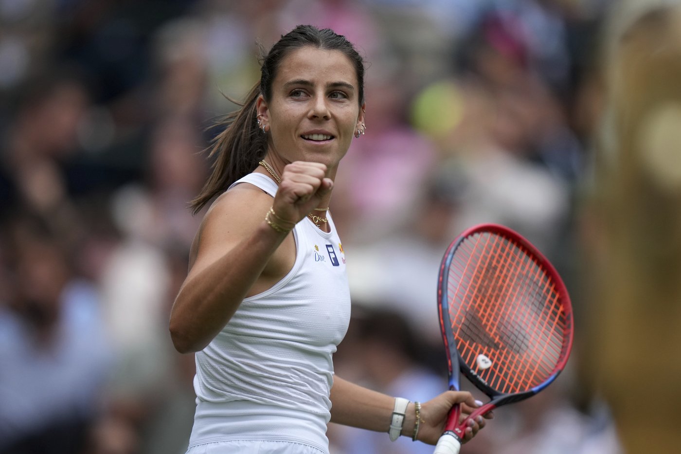 Emma Navarro beats defending Wimbledon champ Barbora Krejcikova. There will be a first-time winner | iNFOnews.ca