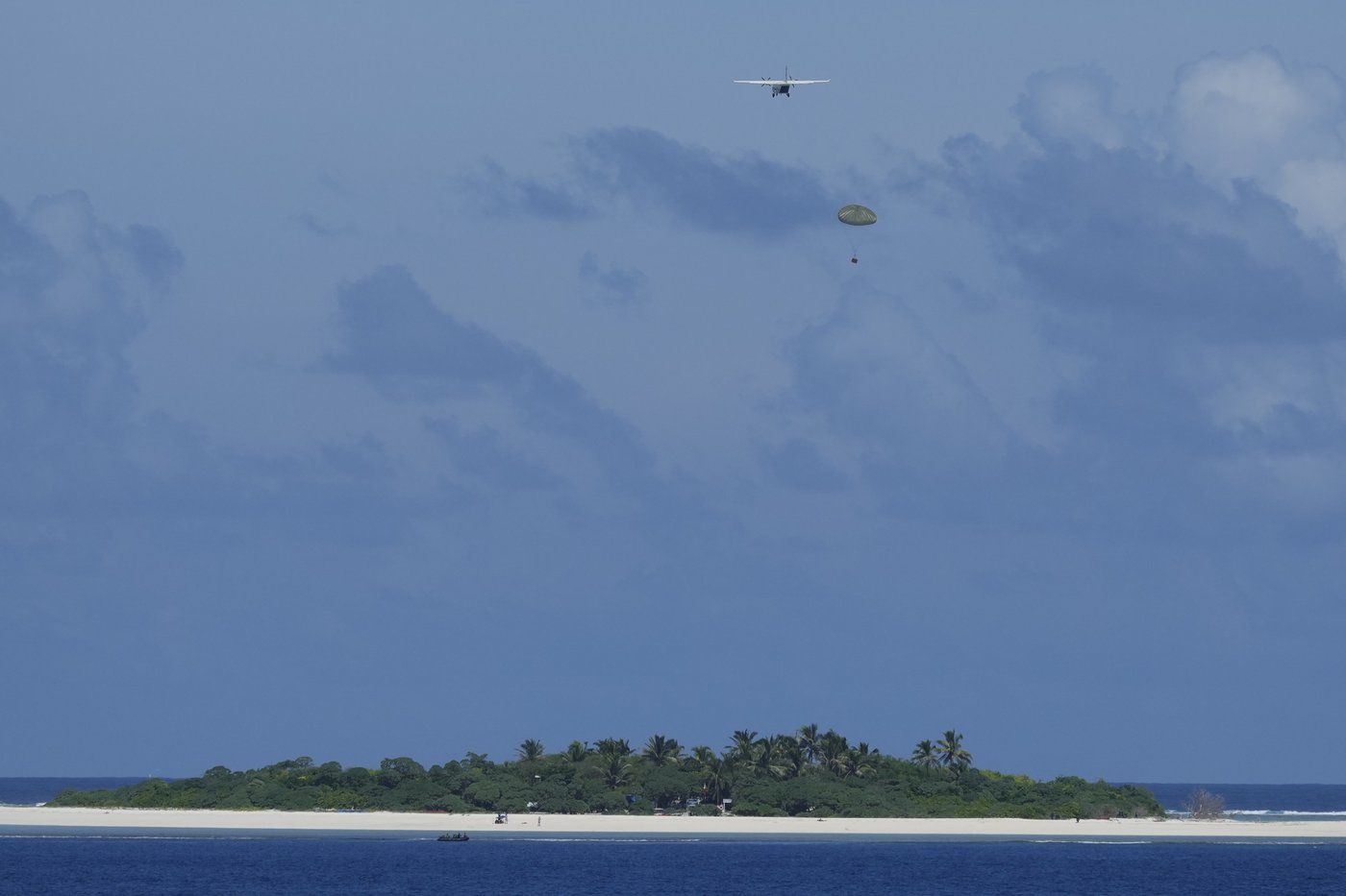 Philippine forces retake an island in mock combat as China's navy watches | iNFOnews.ca