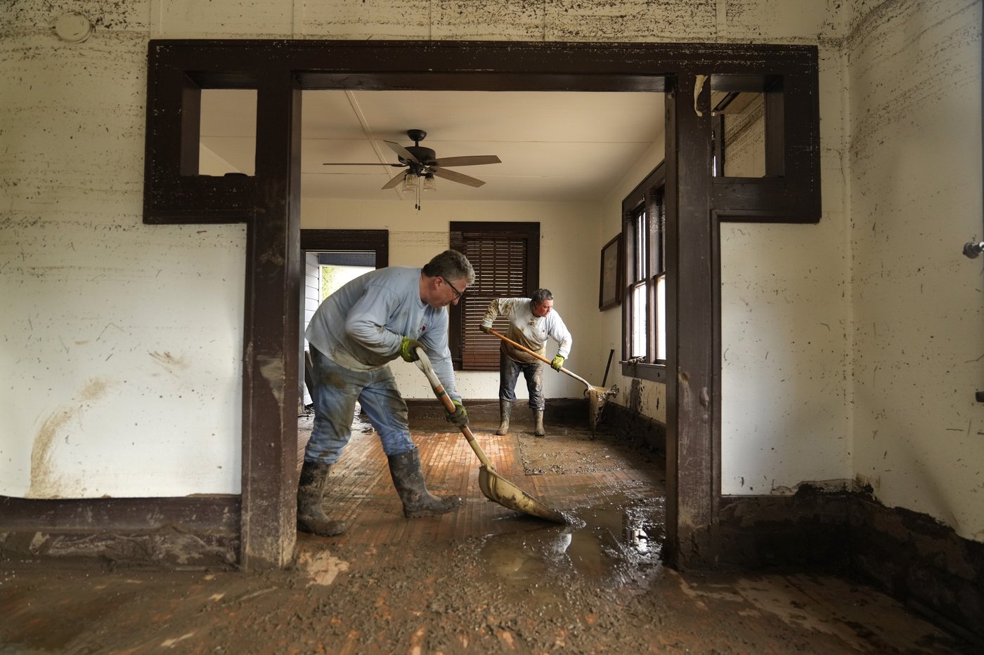 Here's a look at the $100 billion in disaster relief in the government spending bill | iNFOnews.ca