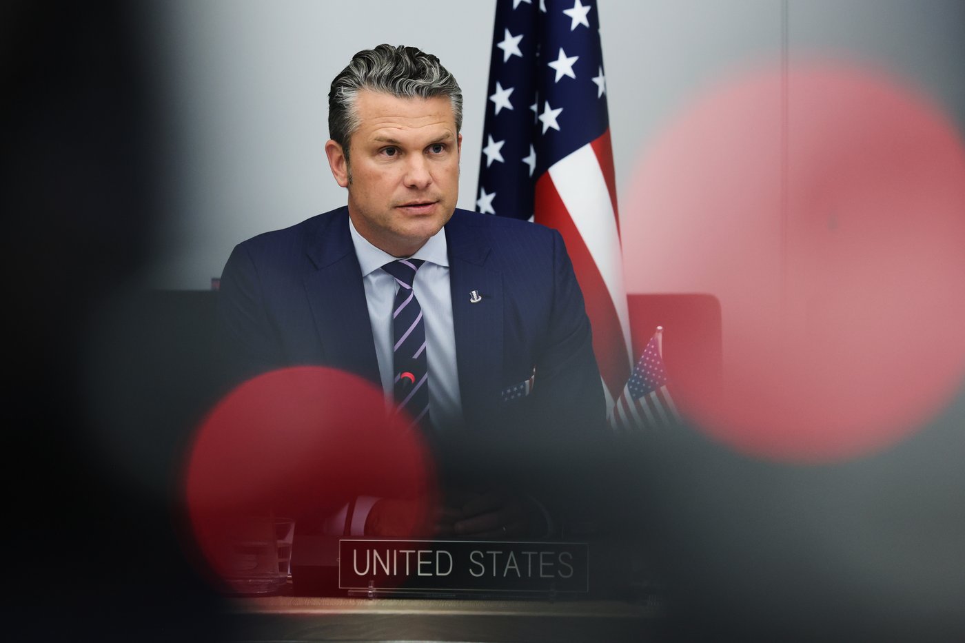 Hegseth's plane diverted to UK due to cracked windshield on flight from Brussels to US | iNFOnews.ca Hegseth's plane diverted to UK due to cracked windshield on flight from Brussels to US | iNFOnews.ca