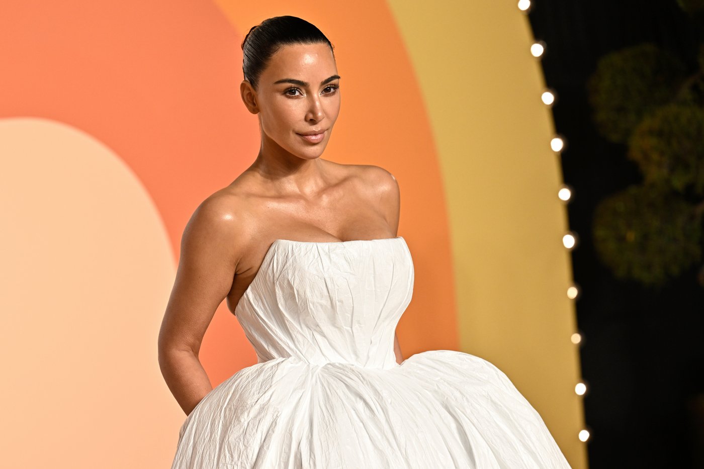 Kim Kardashian and Kris Jenner sue Ray J for defamation over racketeering claims | iNFOnews.ca Kim Kardashian and Kris Jenner sue Ray J for defamation over racketeering claims | iNFOnews.ca