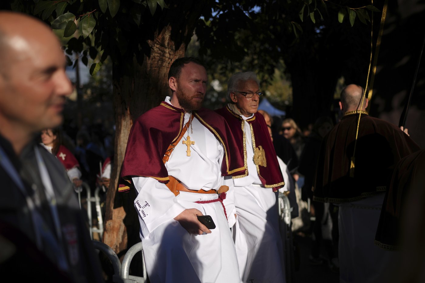 Pope Francis makes 1st papal visit to France's Corsica awash in expressions of popular piety | iNFOnews.ca