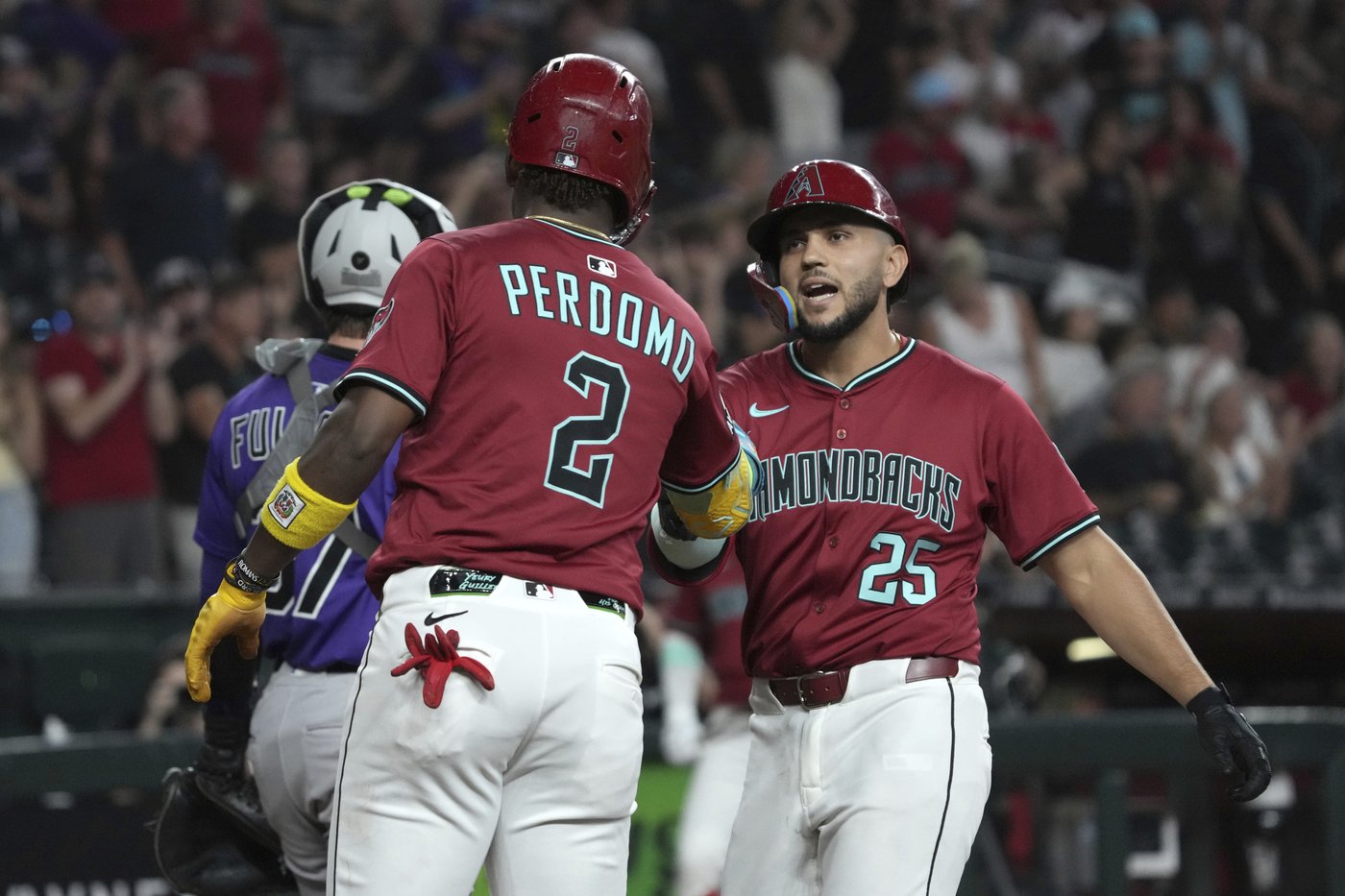 Diamondbacks break franchise record with 9 straight hits in 13-6 win over Rockies | iNFOnews.ca