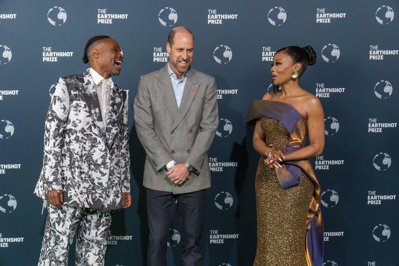 Prince William, in biodegradable sneakers, attends his Earthshot environment awards in South Africa | iNFOnews.ca Prince William, in biodegradable sneakers, attends his Earthshot environment awards in South Africa | iNFOnews.ca