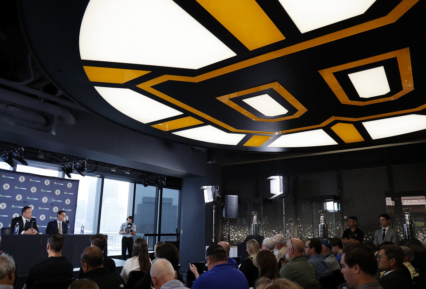 New Bruins coach Marco Sturm has seen the passion of Boston fans - from both sides | iNFOnews.ca