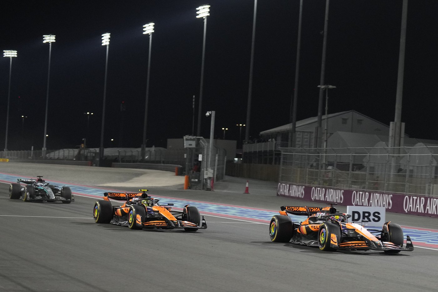 Norris defies orders to help Piastri and Verstappen loses the Qatar pole to Russell | iNFOnews.ca Norris defies orders to help Piastri and Verstappen loses the Qatar pole to Russell | iNFOnews.ca