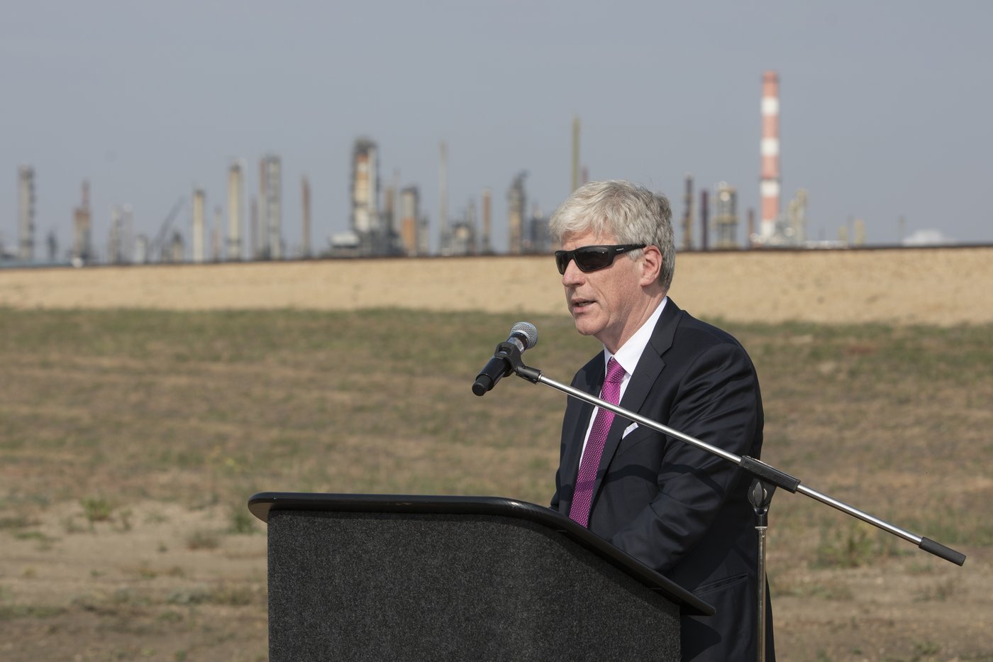 Ottawa discussing future of emissions cap with Alberta, oil companies: minister | iNFOnews.ca Ottawa discussing future of emissions cap with Alberta, oil companies: minister | iNFOnews.ca