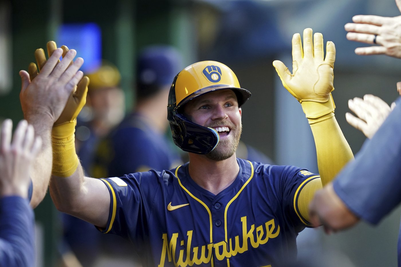 Jake Bauers returns to Milwaukee Brewers on minor league contract | iNFOnews.ca Jake Bauers returns to Milwaukee Brewers on minor league contract | iNFOnews.ca