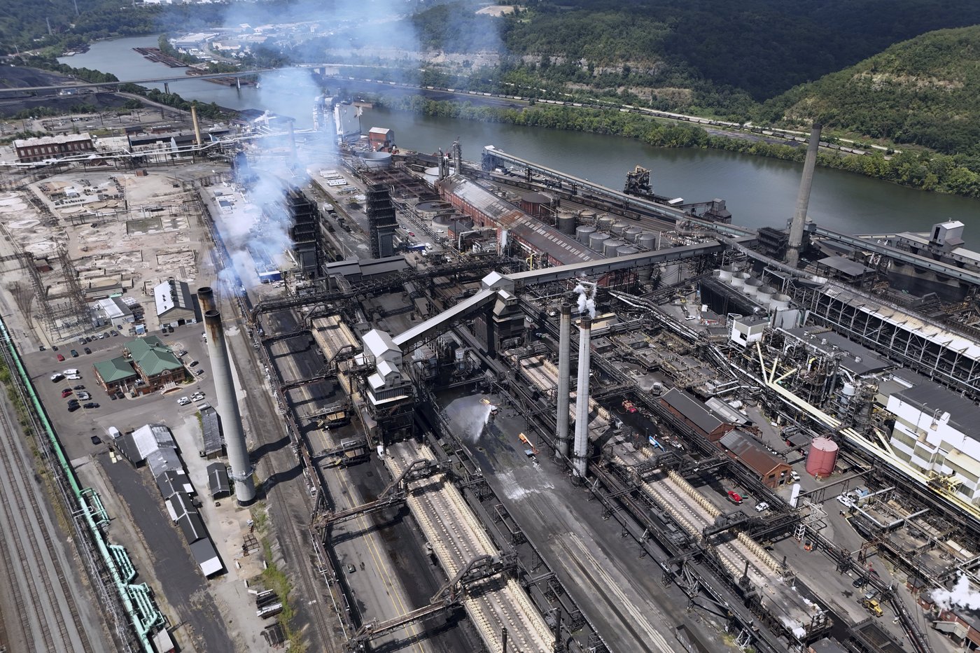 Gas valve failure during routine maintenance work may have led to fatal explosion, US Steel says | iNFOnews.ca