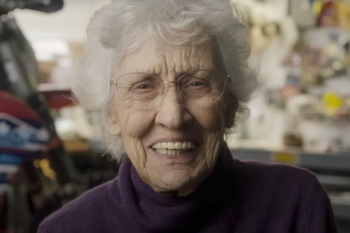 Female racing pioneer 'Motorcycle Mary' McGee dies a day before documentary on her is released | iNFOnews.ca