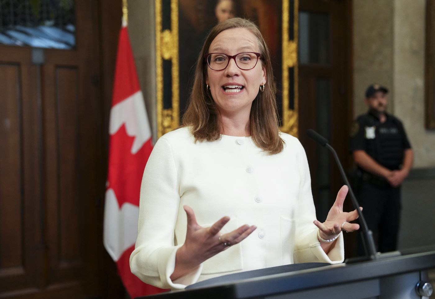 Tensions, rhetoric abound as MPs return to House of Commons, spar over carbon price | iNFOnews.ca Tensions, rhetoric abound as MPs return to House of Commons, spar over carbon price | iNFOnews.ca