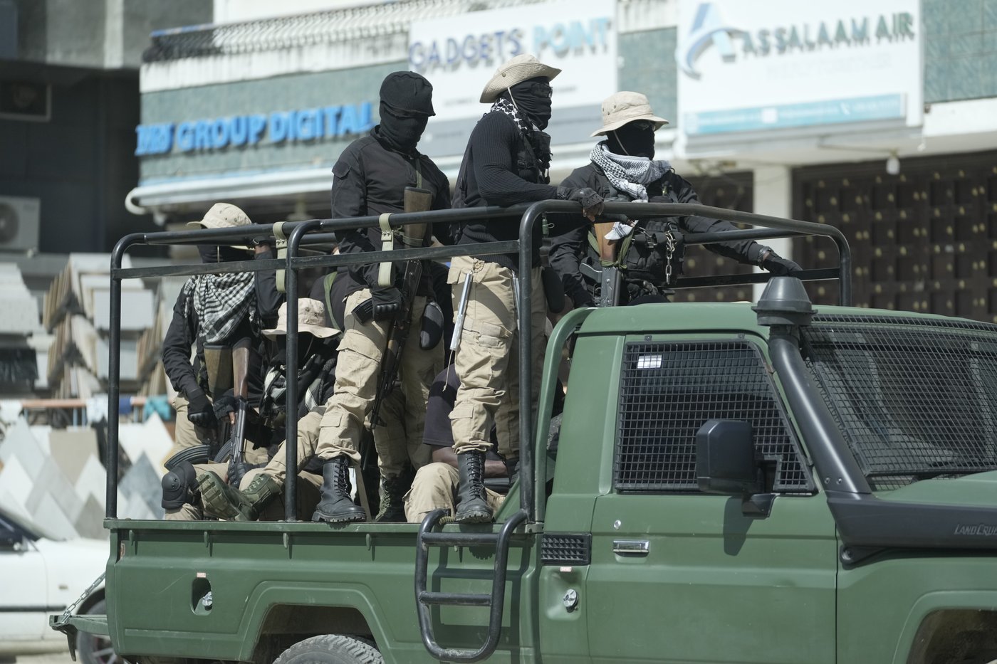 Protests in Tanzania spread after a disputed election, with the military on the streets | iNFOnews.ca Protests in Tanzania spread after a disputed election, with the military on the streets | iNFOnews.ca