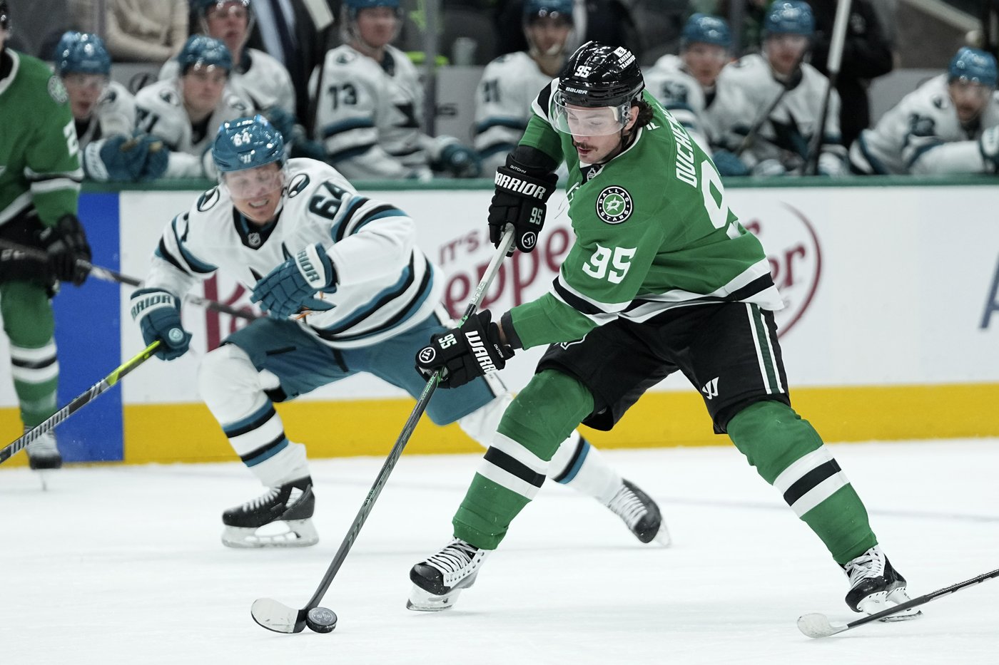 Robertson has goal and 2 assists to end scoring drought, helps Stars beat Sharks 5-2 | iNFOnews.ca Robertson has goal and 2 assists to end scoring drought, helps Stars beat Sharks 5-2 | iNFOnews.ca