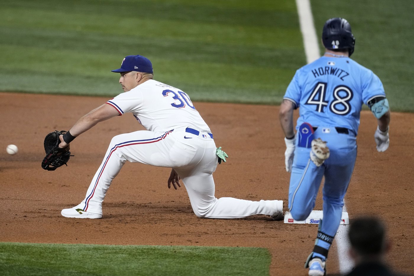 Adolis García's home run backs Cody Bradford as Rangers beat Blue Jays 2-0 | iNFOnews.ca Adolis García's home run backs Cody Bradford as Rangers beat Blue Jays 2-0 | iNFOnews.ca