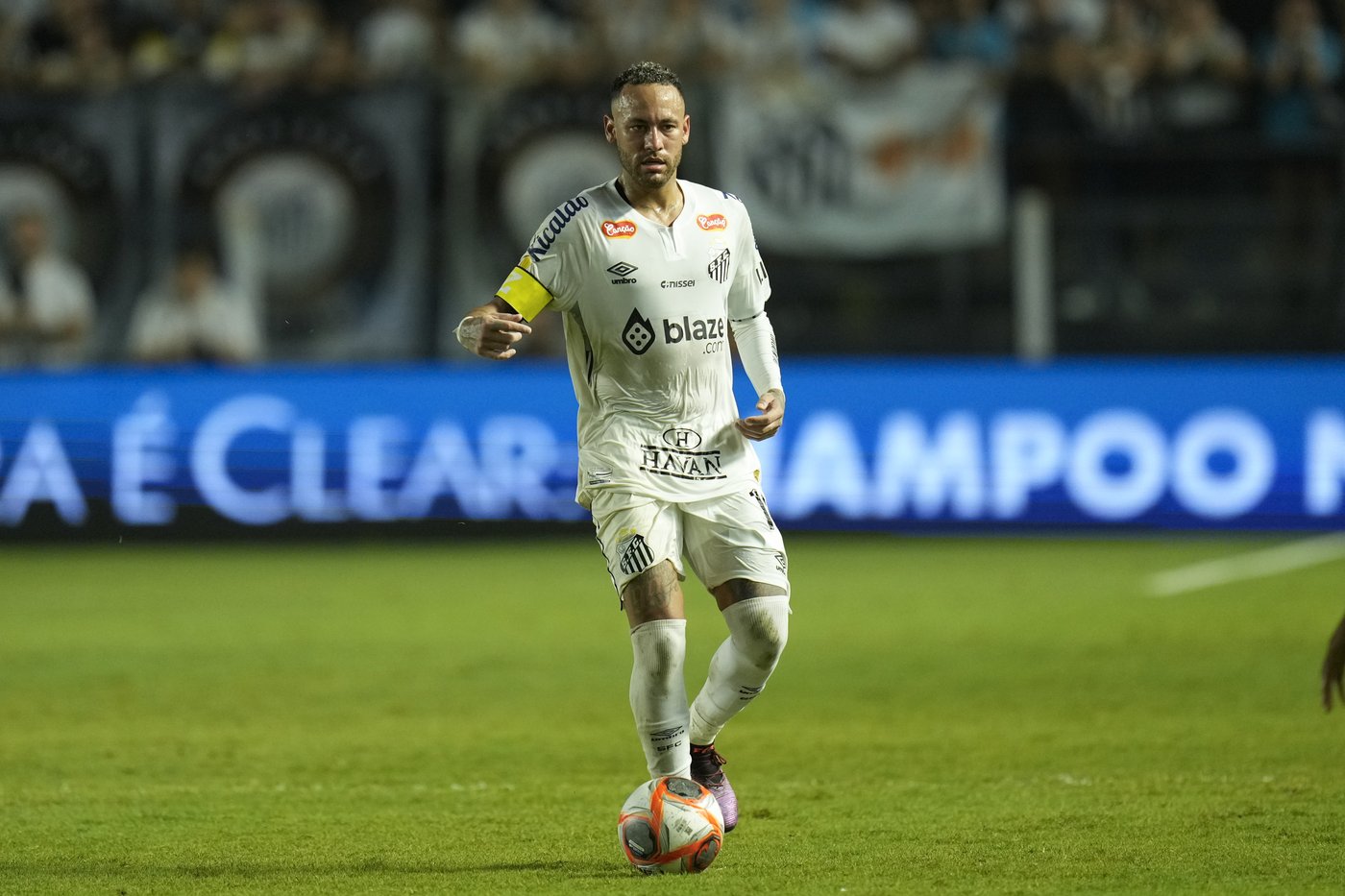 Neymar makes his comeback for Santos and then takes a shot at his former coach | iNFOnews.ca Neymar makes his comeback for Santos and then takes a shot at his former coach | iNFOnews.ca