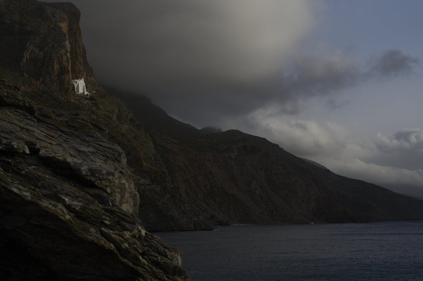 In 50-plus years at a cliffside Greek island monastery, one monk keeps faith and community together | iNFOnews.ca