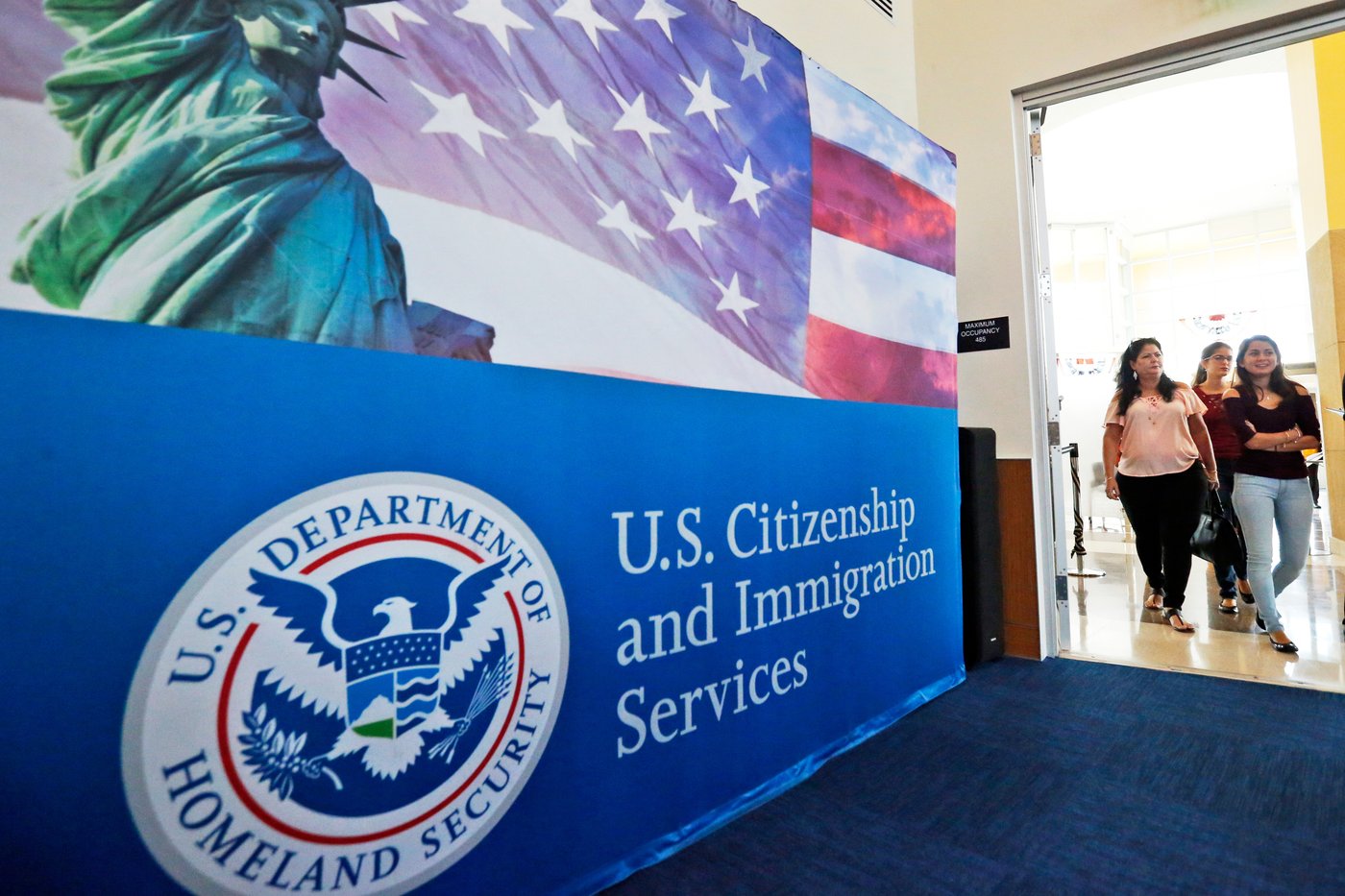 Trump administration will screen for antisemitic activity in granting immigration benefits | iNFOnews.ca