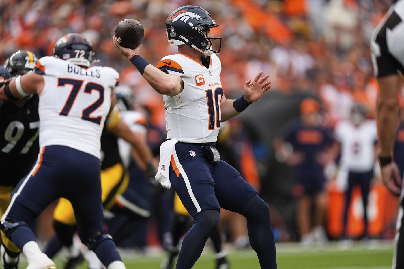 Sean Payton hopes Broncos' extended road trip will bring his young team together | iNFOnews.ca