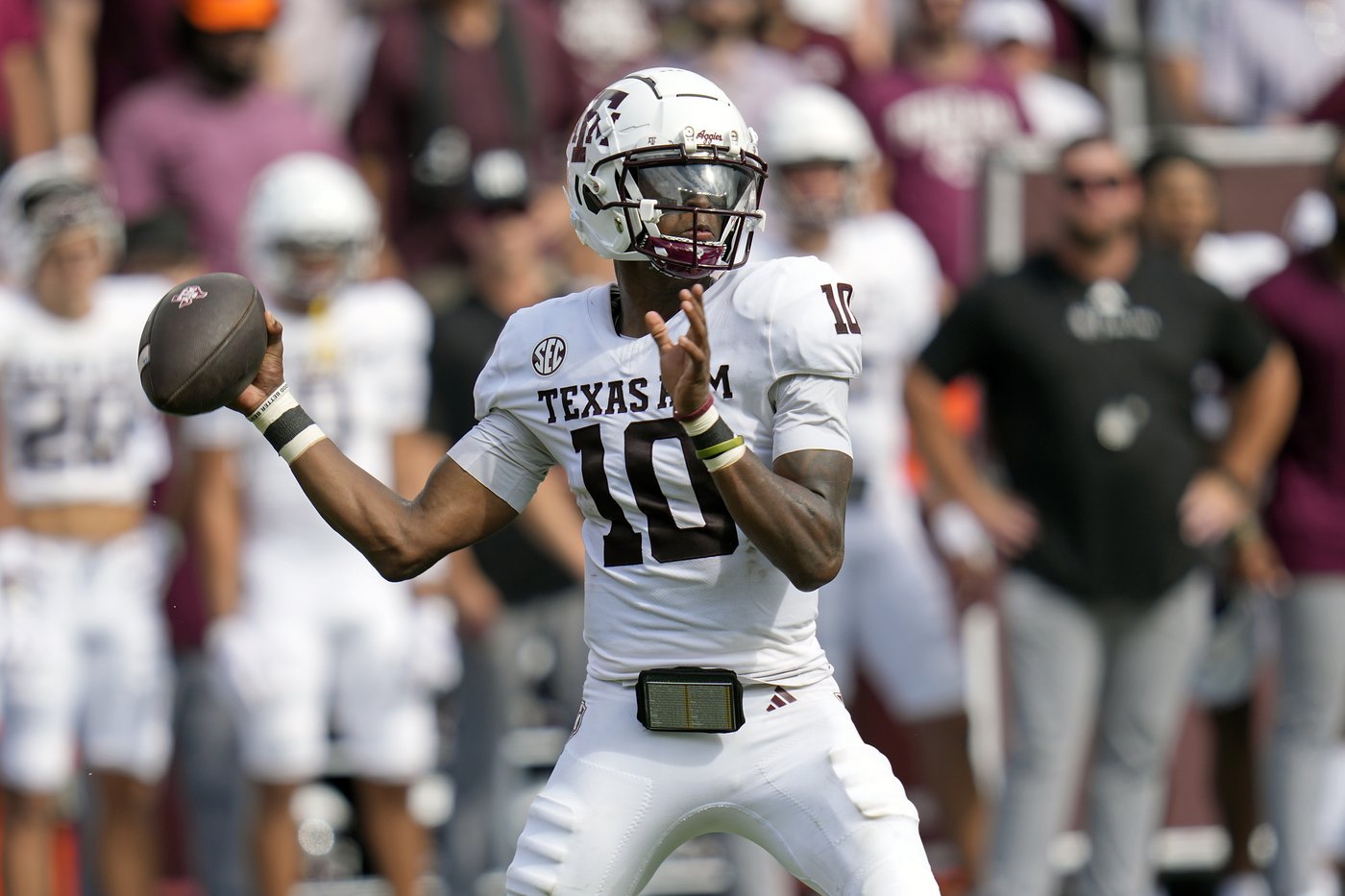 No. 25 Texas A&M looks to build on strong road win over Florida when Aggies host Bowling Green | iNFOnews.ca No. 25 Texas A&M looks to build on strong road win over Florida when Aggies host Bowling Green | iNFOnews.ca