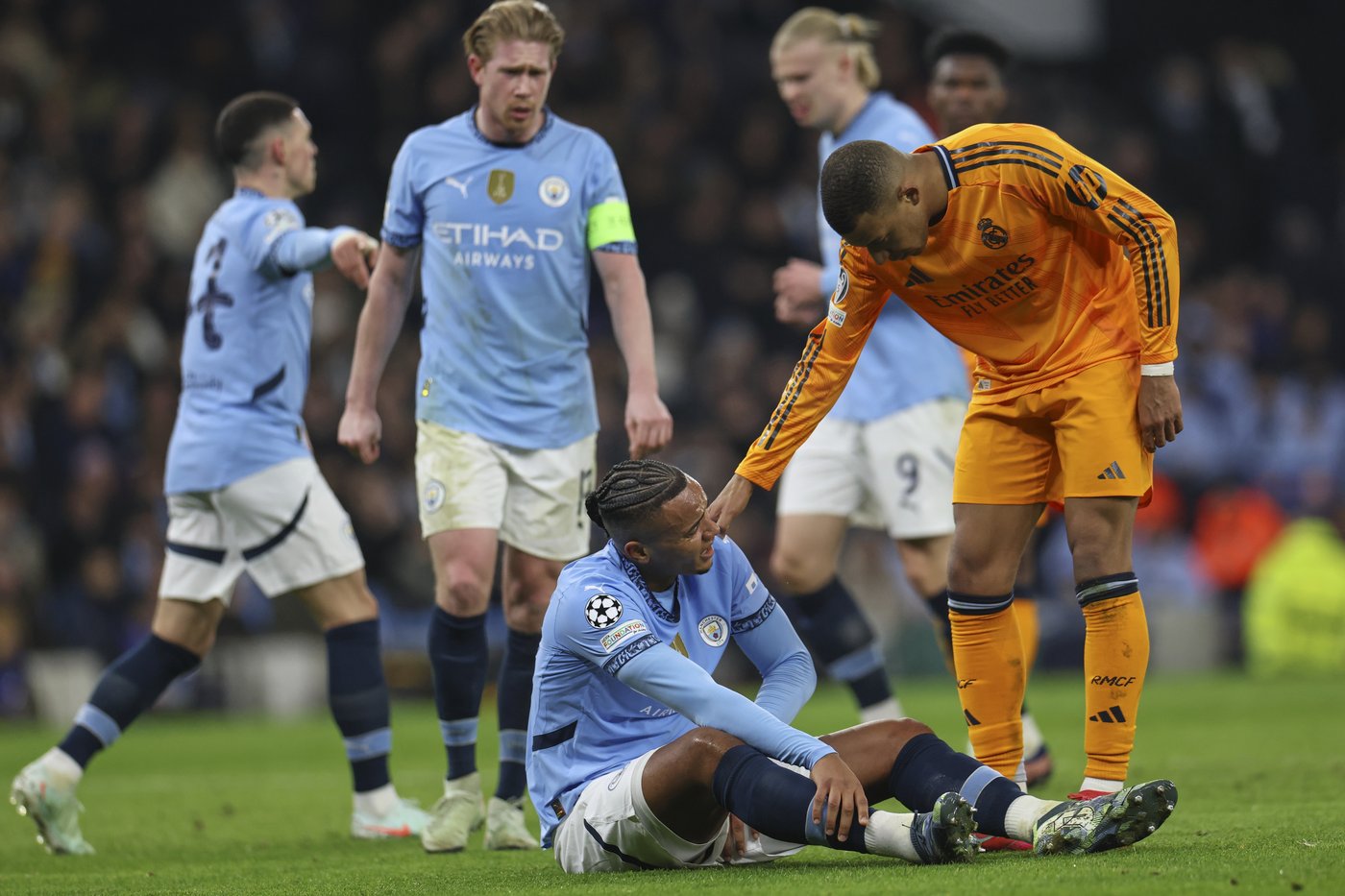Man City defender Manuel Akanji out for 8-10 weeks after needing surgery on muscle injury | iNFOnews.ca