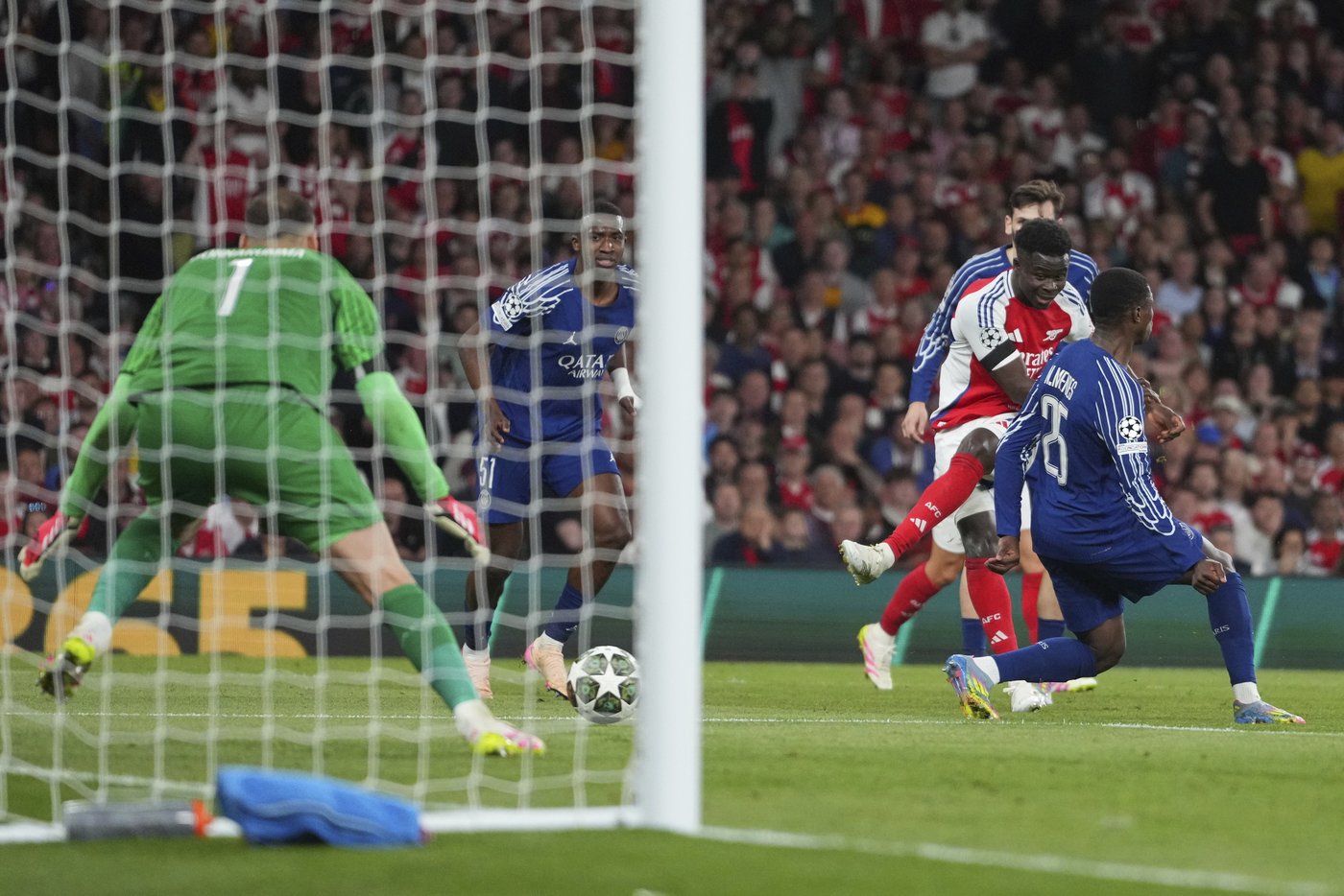 'Titan' Donnarumma saves the day for PSG again in the Champions League | iNFOnews.ca 'Titan' Donnarumma saves the day for PSG again in the Champions League | iNFOnews.ca