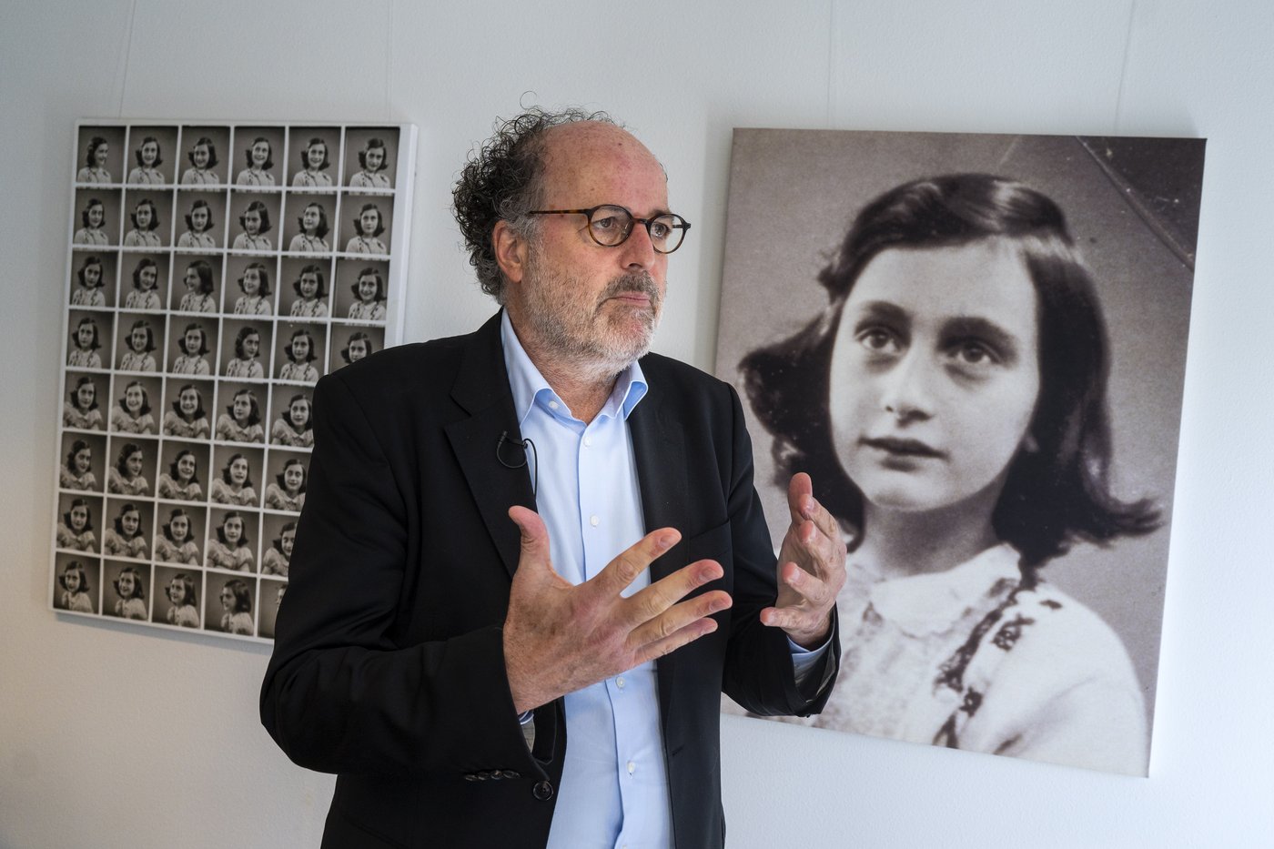 A full-scale replica of Anne Frank's hidden annex is heading to New York for an exhibition | iNFOnews.ca A full-scale replica of Anne Frank's hidden annex is heading to New York for an exhibition | iNFOnews.ca
