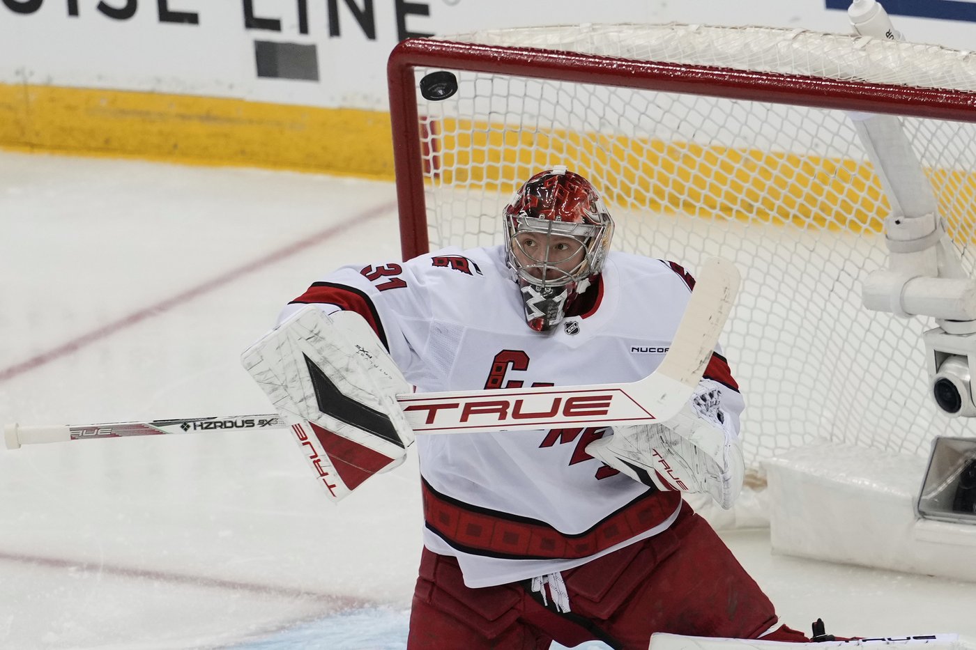 Hurricanes sign goaltender Frederik Andersen to a 1-year. $2.75M contract extension | iNFOnews.ca Hurricanes sign goaltender Frederik Andersen to a 1-year. $2.75M contract extension | iNFOnews.ca