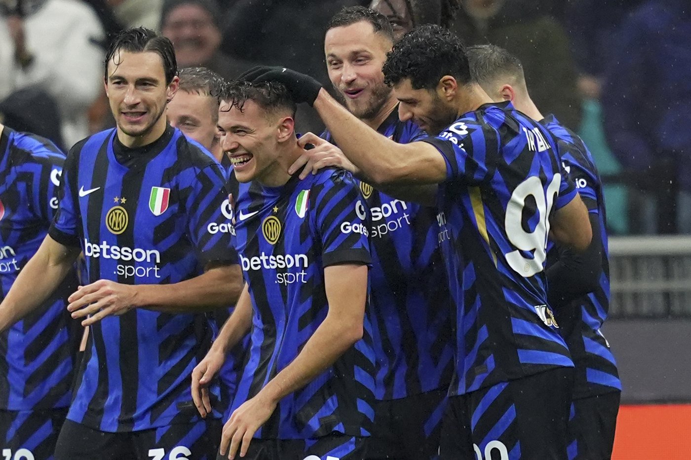 Inter Milan reaches Italian Cup quarterfinals after Asllani scores direct from corner kick | iNFOnews.ca