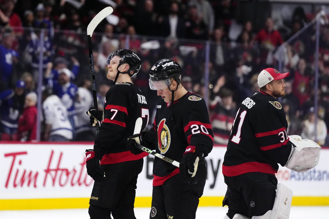 Senators coach, GM expect players to put in the work this off-season | iNFOnews.ca