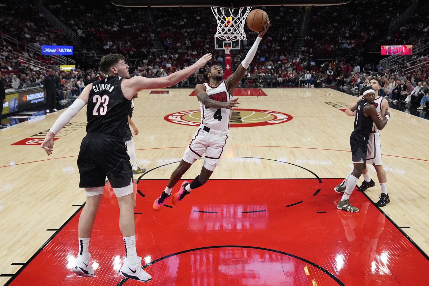 Simons scores 25, Sharpe adds 24 as Trail Blazers bounce back with 104-98 win over Rockets | iNFOnews.ca Simons scores 25, Sharpe adds 24 as Trail Blazers bounce back with 104-98 win over Rockets | iNFOnews.ca