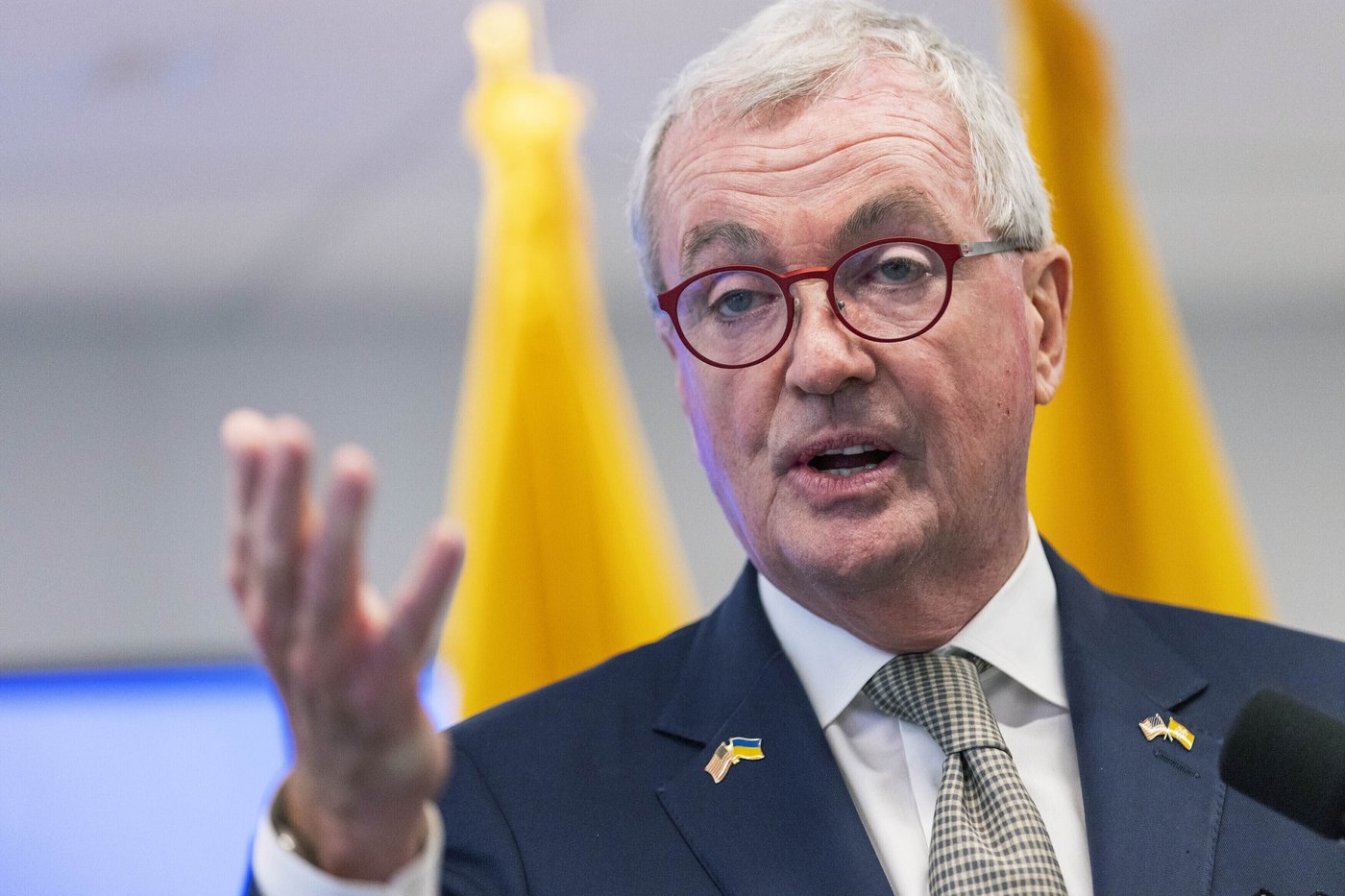 New Jersey governor didn't actually invite an immigrant to live in his home, spokesperson says | iNFOnews.ca New Jersey governor didn't actually invite an immigrant to live in his home, spokesperson says | iNFOnews.ca